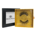 viaGlamour image of a Eyelashes